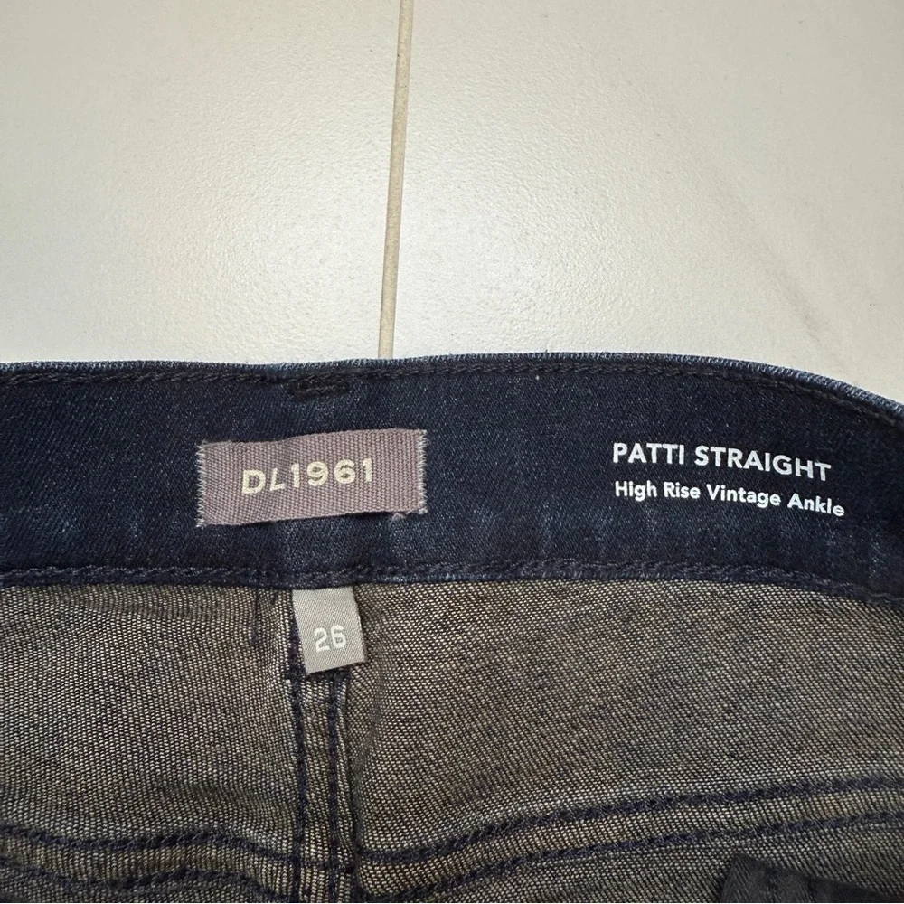 DL1961 Womens Patti Straight High Rise Vintage Ankle Jeans Sz 26 Like New - Picture 9 of 10